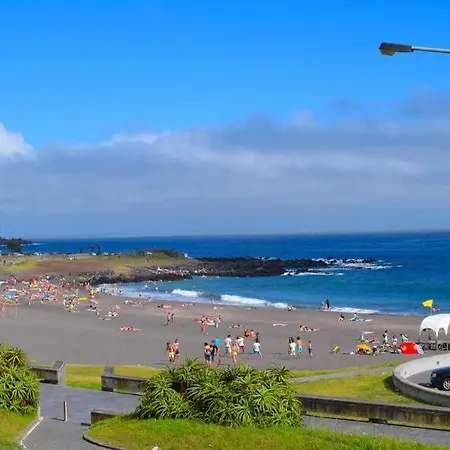 Ninho Do Cedro - Azorean Tranquility *